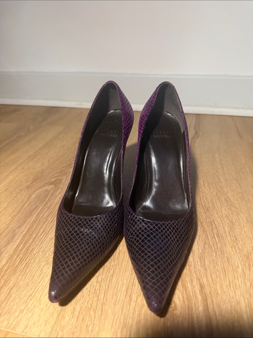 Stuart Weitzman Deep Purple Ombré Textured Pointed-Toe Pumps Sz 6.5 Good cond
